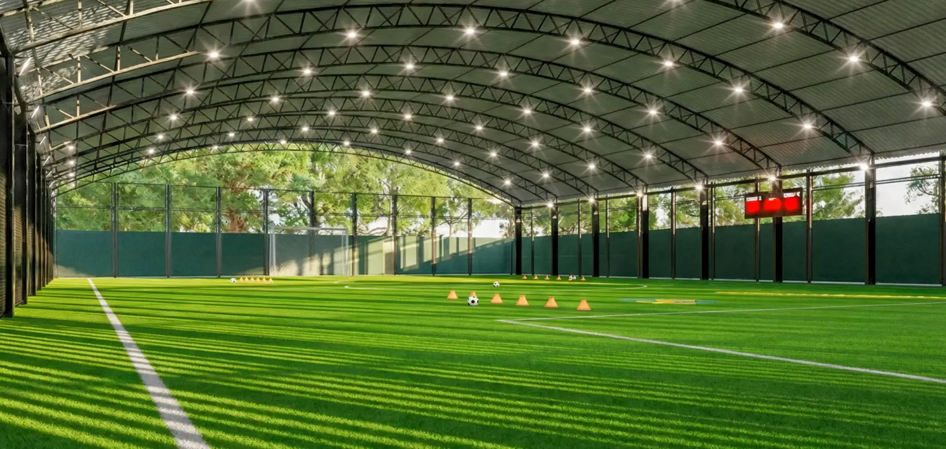 Cancha techada con pasto sintético deportivo